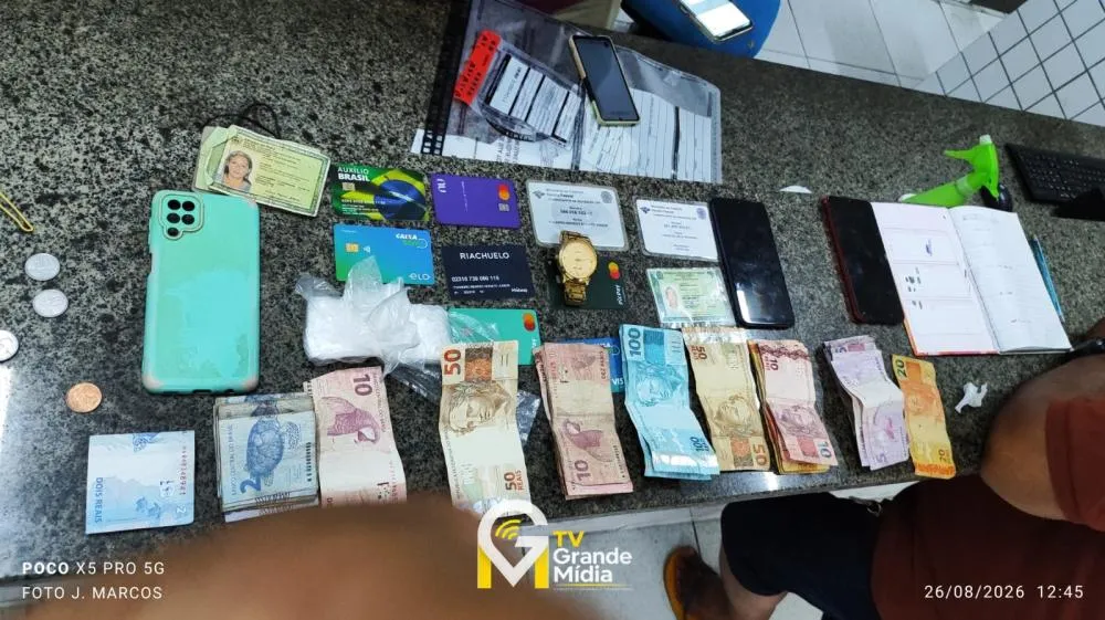 Polícia Militar cumpre mandado de prisão contra suspeito de tráfico de drogas em Parnaíba