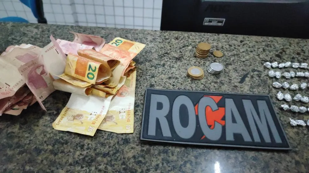 Mulher é conduzida à Central após apreensão de drogas em Parnaíba