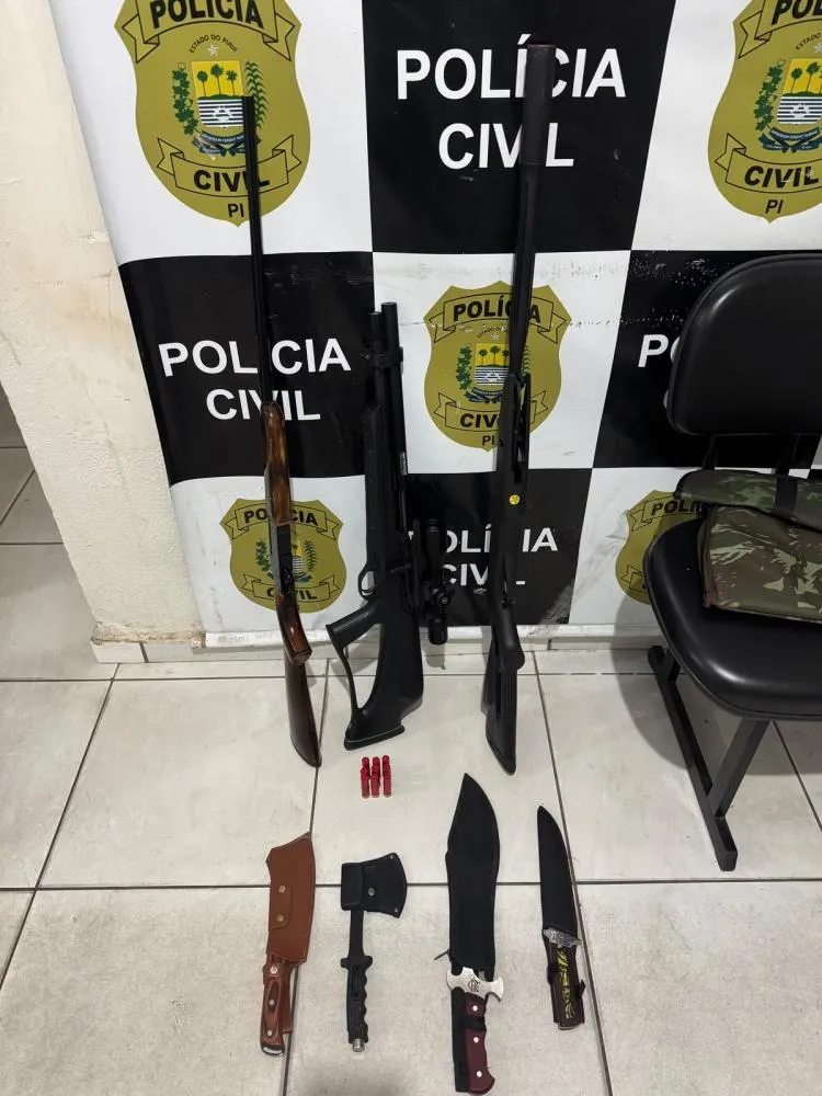 Polícia Militar prende homem por violência doméstica e apreende arma de fogo em Simplício Mendes