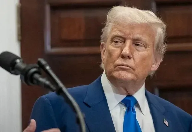 Aliados afirmam que governo Donald Trump acompanha ida de Flávio Bolsonaro aos Estados Unidos